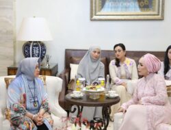 Indira Yusuf Ismail Jamu Ketua Bhayangkari Sulsel dalam Kunjungan Silaturahmi Idulfitri