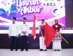 Lepas 433 Jamaah PT Annur Maarif,Kabid Umrah Dan Haji Kemenag Sulsel:Jamaah Annur Travel Dan JRW Selalu Fantastis