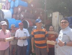 Calon Walikota Makassar Rusdin Abdullah Berbagi Jumat Berkah di Kecamatan Bontoala dan Tamalanrea