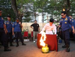 Damkarmat Makassar Tingkatkan Kesadaran Bencana dengan Edukasi dan Hiburan di F8 Makassar