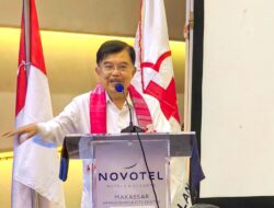 Cegah Bencana, Jusuf Kalla Imbau Seluruh Relawan PMI Gencar Tanam Pohon