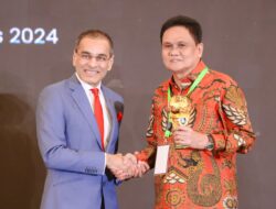 Untuk Ketiga  Kalinya, Barru Suardi Saleh Kembali Terima Penghargaan  Universal Health Coverage  Awards 2024