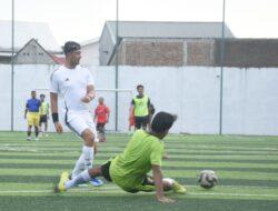 Jaga Komunikasi Bersama Jurnalis Makassar, Andi Seto Asapa Gelar Mini Soccer