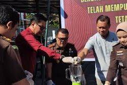 Karutan Barru Hadiri Pemusnahan Barang Bukti di Kejaksaan Negeri Barru