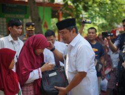 Presiden Prabowo Perintahkan Bagi Perlengkan Sekolah, Pemprov Sulbar Sudah Lama Melakukan