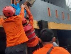 BPBD Makassar Evakuasi Warga Terdampak Banjir di Kompleks Phinisi Residence