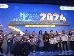 Kado Manis Akhir Tahun, PUPR Sulbar Raih Penghargaan pada Hari Jalan 2024