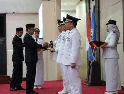 Pj Gubernur Prof Zudan Lantik Tiga Pj Bupati, Minta Perkuat Koordinasi Hingga ke Tingkat Pusat