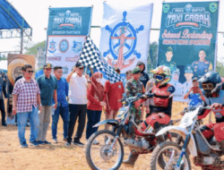 Bupati Barru Meriahkan Balap Taxi Gabah, Ajak Warga Syukuri Nikmat