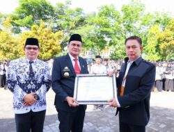Hari Guru Nasional 79, Bupati Barru Pimpin Upacara dan Bacakan Amanat Menteri Pendidikan R.I