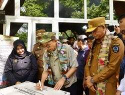 Prof Fadjry Dampingi Menteri Kebudayaan Resmikan Leang Leang Archaeological Park, Fadli Zon: Destinasi Kelas Dunia