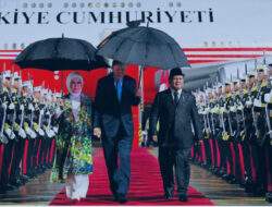 Presiden Prabowo Sambut Kedatangan Presiden Erdogan di Jakarta