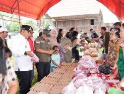 Warga Tabang Serbu Gerakan Pasar Murah Pemprov Sulbar, Lurah : Membantu Warga Kami