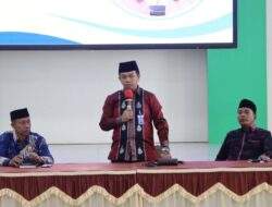Hadiri Pembinaan Petugas Haji Kanwil Kemenag Sultra,Dr H Bunyamin M Yapid:Buat Jamaah Tersenyum dan Bahagia