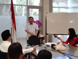 Jusuf Kalla Sebut Tarif Impor Trump 32 Persen Tak Akan Berefek Besar Bagi Indonesia