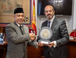 Tamsil Linrung di Parlemen Spanyol: “Kami Hadir untuk Mengibarkan Panji Kemanusiaan”