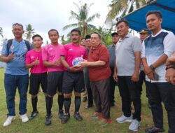 Bangkitkan Semangat Sepak Bola Sulbar, Wagub Salim S Mengga Buka S Mengga Cup V