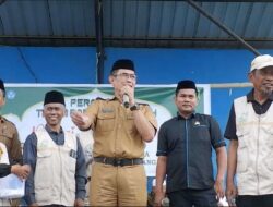 Pawai Muharram Tingkat Kecamatan Pitu Riawa Tunjukkan Semangat Kebersamaan