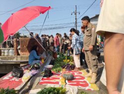 Pedagang di Bantaran Kanal Jongaya Ditertibkan Demi Normalisasi Drainase