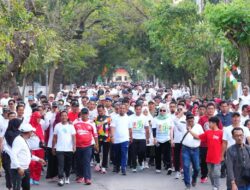 Andi Sudirman Sulaiman Serahkan Bantuan Keuangan Rp13,5 M untuk Revitalisasi Stadion dan UMKM di Jeneponto