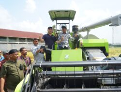 Syaharuddin Alrif: Petani Sidrap Harus Naik Kelas Lewat Teknologi Pertanian Modern