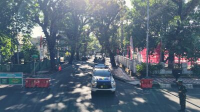 Cegah Anarkis, Pangdivif 3 Kostrad Suarakan Pesan Persatuan Saat Patroli Kota Makassar