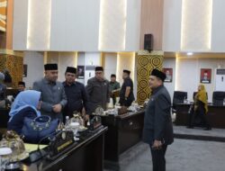 Bukan Kabur, DPRD dan Wali Kota Selesai Paripurna Sebelum Aksi Anarkis