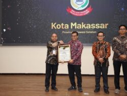 Makassar Raih Penghargaan Gadjah Mada Digital Transformation Governance Index Awards 2025