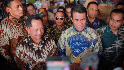 Operasi Pasar Besar-Besaran oleh Mentan dan Mendagri, Menurunkan Harga Beras Secara Drastis