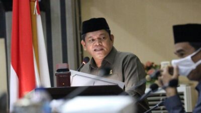Pemkot Makassar Lantik Direksi dan Dewas BUMD, DPRD Tegaskan Target Dividen untuk Kas Daerah