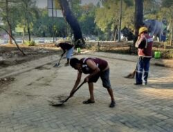 Pemerintah Kecamatan Mariso Gelar Gerakan Jum’at Bersih di Taman Gajah, Upaya Jaga Kebersihan dan Keindahan Kota