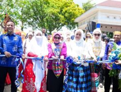 Gubernur Sulsel Lepas Puluhan Ribu Peserta Jambore PKK 2025 di Bone