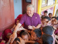 Bupati Pinrang Tinjau Kedisiplinan Guru dan Program Gizi di SDN 173 Tiroang