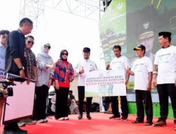 Gubernur Sulsel Luncurkan Mandiri Benih Padi Andalan: 5 Juta kg untuk Petani Sulsel Secara Gratis