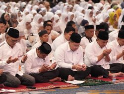 Sambut Tahun 2026, PSI Sulsel Pilih Bersimpuh dan Berdoa Bareng Ribuan Warga