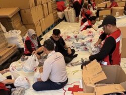Fokus Bersihkan Sisa Banjir Sumatera dan Aceh, PMI Kirim Puluhan Ribu Cangkul dan Sekop Serta Puluhan Excavator