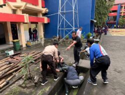 Kunjungi SMKN 4 Makassar, Gubernur Sulsel Ajak Warga Gelorakan Gerakan ASRI Setiap Jumat Pagi