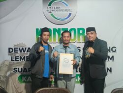 DPP LBH Suara Panrita Keadilan Serahkan Mandat Baru kepada KSB DPC Takalar, Siap Bentuk Klinik Hukum hingga ke Desa