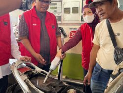 Amaliyah Ramadan, PDI Perjuangan Makassar Bagikan Voucher BBM Gratis untuk Ojol dan Bentor