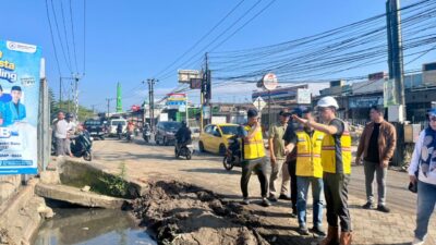 Tinjau Ruas Jalan Wilayah Kabupaten Maros. Andi Ihsan : Kita lakukan Pembenahan Jalan Sebelum Dimulainya Preservasi Jalan Multi Years Contract (MYC) Paket 6 