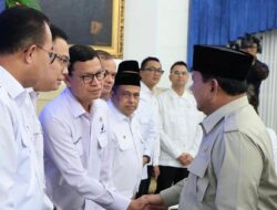 Jelang Idulfitri, Taruna Ikrar Laporkan ke Presiden Prabowo: Obat dan Pangan Nasional Aman serta Harga Tetap Terjangkau