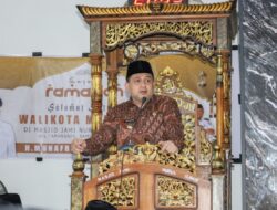 Munafri Temui Warga Manggala Saat Safari Ramadan, Tekad Atasi Banjir dan Penataan Wilayah