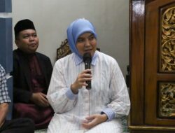 Safari Ramadan di Mariso, Aliyah Mustika Ilham Ajak Orang Tua Awasi Penggunaan Media Sosial Anak