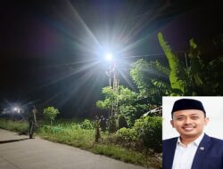 Aspirasi Warga Terwujud, Arga Pasang 180 Lampu Penerangan Jalan di Belawa