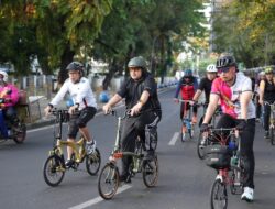 Gowes Pantau Kebersihan Kota, Appi Langsung Tuntaskan Aduan Sampah dan Pohon Tumbang di Kanal