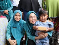 Sambangi Posyandu, Melinda Aksa Beri Semangat Kader dan Pantau Tumbuh Kembang Anak