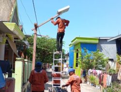 Janji Munafri Terbukti, 40 Lampu Solar Cell Terpasang di Wilayah Kepulauan, Kapal Menyusul