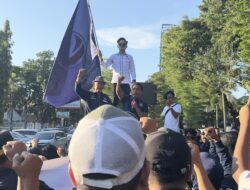 Dipimpin Syaharuddin Alrif, Ratusan Kader NasDem Sulsel Demo Kecam Pemberitaan dan  Sampul Tempo