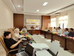 Rapat Kerja dengan Dispora, Komisi IV DPRD Wajo Gelar Evaluasi Proyek Kawasan Wisata Bangsalae