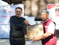 Serahkan Genset dan Pompa Air, Munafri Harap Sinergi Bangun Pulau Lanjukang Terus Berlanjut